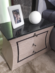 CARTESIO CHIARO - Rectangular wooden bedside table with drawers - Side table by Carpanelli