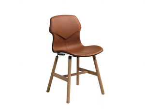STEREO WOOD PADDED - Oak chair - Chair by Casamania & Horm
