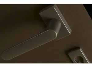 ONEQ CC21 RSMY - Door handle on rose - Finishes accessories by Colombo Design