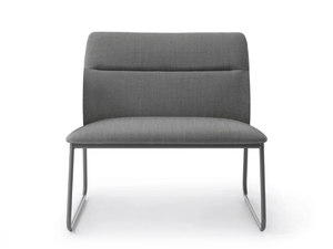 AURA LR SB - Sled base upholstered easy chair - Armchair by Crassevig