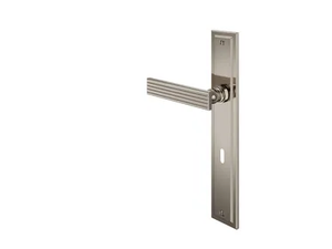 ELEONORA - Forged brass door handle - Finishes accessories by Dnd