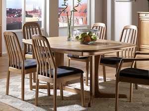 9244B/2 - Wooden table - Table by Dyrlund