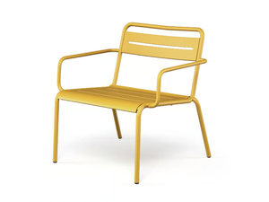 STAR - Steel garden armchair with armrests - Armchair by Emu