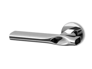 TRACE R6 - Brass door handle on rose - Finishes accessories by Ento