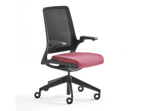 SELF - Upholstered mesh office chair with castors with 5-Spoke base - Office Chair by ESTEL GROUP