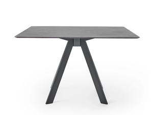 ATRIVM - Square garden table - Table by EXPORMIM
