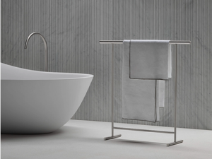 CILINDRO - Standing stainless steel towel rack - Accessories by FALPER