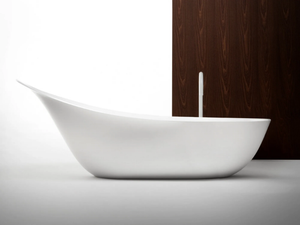 LANCETTA - Freestanding oval Cristalplant® bathtub - Bathtub by FALPER