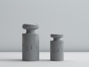 PESO - Cement paperweight - Accessories by Forma&Cemento