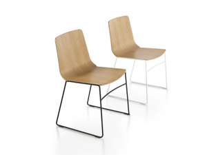 LINK SHELL - Sled base stackable wooden chair - Chair by Fornasarig