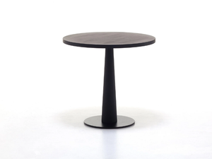 GRAY 39 - Round walnut table - Styling by Gervasoni