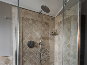 Stone shower 13 - Natural stone wall tiles - Wall tile-stone-brick by GH LAZZERINI