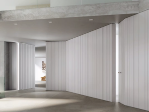 INFINITY STRIP - Wooden boiserie / door - Paneling by Ghizzi & Benatti