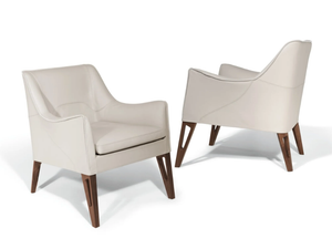 MOBIUS - Leather easy chair with armrests - Armchair by Giorgetti