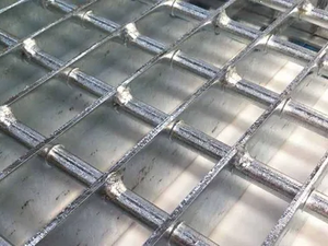 STRONG - Walkable Electro-Forgewelded steel Grille - Finishes accessories by GRIDIRON