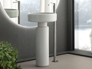 VIGNO - Freestanding ceramic washbasin - Washbasin by Gruppo Geromin