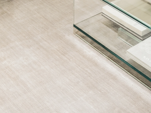 IN-CANTO - Solid-color handmade viscose rug - Rug by G.T.DESIGN
