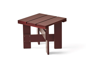 CRATE - Low pine garden side table - Side table by Hay