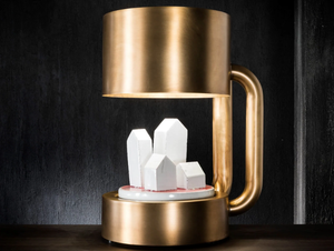 COMPOUND LIGHT - LED brass table lamp - Table lamp by Henge