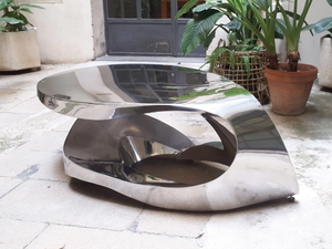 XL CHARMED - Handmade round stainless steel coffee table - Coffee table by ICI ET LÀ