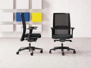 HELLÒ - Height-adjustable mesh office chair with armrests - Chair by Las Mobili