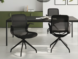 TRAMA - Swivel mesh office chair with armrests - Office Chair by Las Mobili