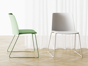 VEDETTE - Sled base chair - Chair by Las Mobili