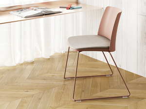 VEDETTE - Sled base chair with integrated cushion - Accessories by Las Mobili