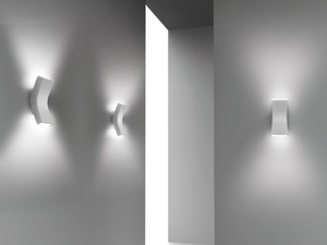 BEND - LED aluminium wall light - Wall lamp by LedsC4