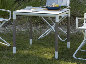BASTINGAGE - Square garden table - Table by Les Jardins®