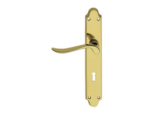 IBIZA - Classic style brass door handle on back plate with lock - Finishes accessories by LINEA CALI'