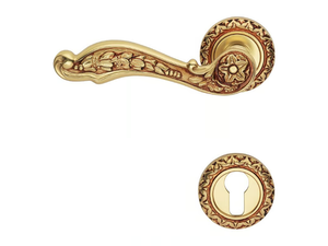 JARDIN - Louis XIV brass door handle with lock - Finishes accessories by LINEA CALI'