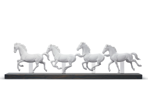 GALLOPING HERD HORSES WHITE - Porcelain decorative object - Styling by Lladró