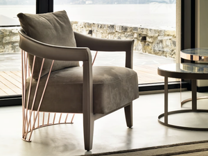DOROTHY - Leather armchair with armrests - Armchair by Longhi