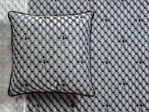 ARCHITRAME SCALE - Jacquard fabric with graphic pattern - Accessories by L'Opificio