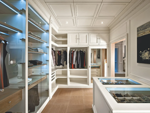 PROGETTA - Wooden boiserie / walk-in wardrobe - wardrobe by L'Origine