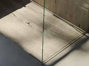 ESSAOUIRA TRAVERTINE FLUSH - Anti-slip travertine shower tray - Shower tray by Maami Home