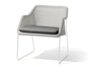 MOOD - Sled base garden easy chair - Armchair by MANUTTI