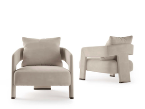 DOVER - Leather armchair with armrests - Armchair by Marac