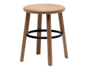 MC5 SOLO - Low oak stool with footrest - Stool by Mattiazzi