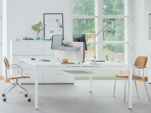 OGI_Y - Multiple workstation desk with sound absorbing screens - Desk by Mdd