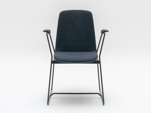 ULTI UKP5 - Sled base upholstered fabric chair with armrests - Chair by Mdd