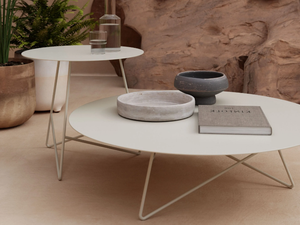 ERMIONE - Round metal garden side table - Side table by MEMEDESIGN
