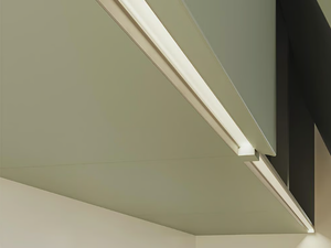 KORA LIGHT - Aluminium linear lighting profile for LED modules - Furniture accessories by Metalarredo
