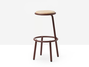 Less H65/H75 M LG - Stool - Stool by Midj