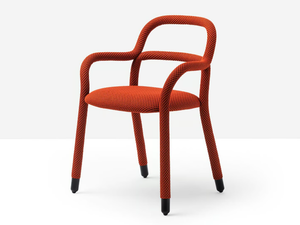 PIPPI P - Armchair with four legs frame upholstered in fabric - Armchair by Midj