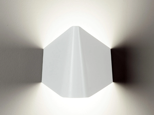 SOSO - Iron wall lamp - Wall lamp by Millelumen