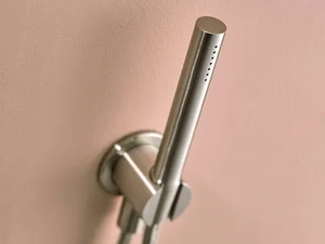 SYNTH 0426+0700+G20 - Stainless steel handshower with bracket - Shower by MINA