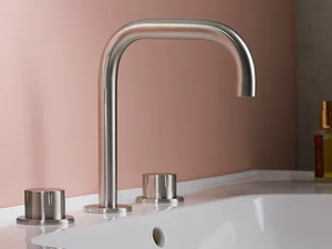 SYNTH 4817 - 3 hole countertop stainless steel washbasin tap - Tap by MINA