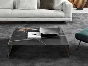 LINHA - Low square marble coffee table - Coffee table by Minotti
